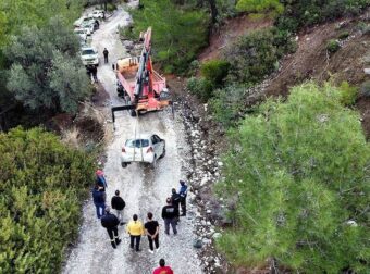 Ρόδος: Εντοπίστηκε η 44χρονη μητέρα σε βουνό – «Δείχνει χαμένη και εξαντλημένη»