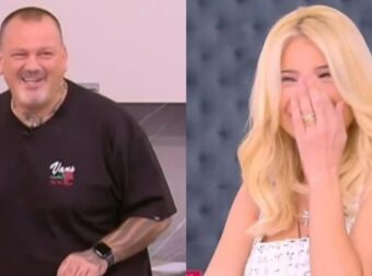 "Κοκκίνισε" η Φαίη Σκορδά με τα κουνουπίδια.. καπαμά του Σκαρμούτσου: "Το άλλο το έχεις φάει φαντάζομαι"