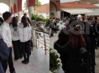 Με λευκά πανωφόρια οι συμμαθητές της: Βουβός πόνος στην κηδεία της 15χρονης Ιωάννας που πέθανε στη σχολική εκδρομή