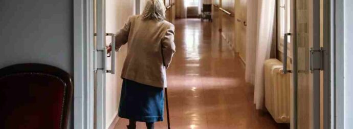 Ηράκλειο: Τρεις συλλήψεις σε γηροκομείο για την 92χρονη που ήπιε καθαριστικό και πέθανε