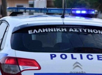 Λαμία: Τετραπέρατη γιαγιά παγίδευσε απατεώνες – Τους έδωσε 30.000 ευρώ σε… παλιόχαρτα