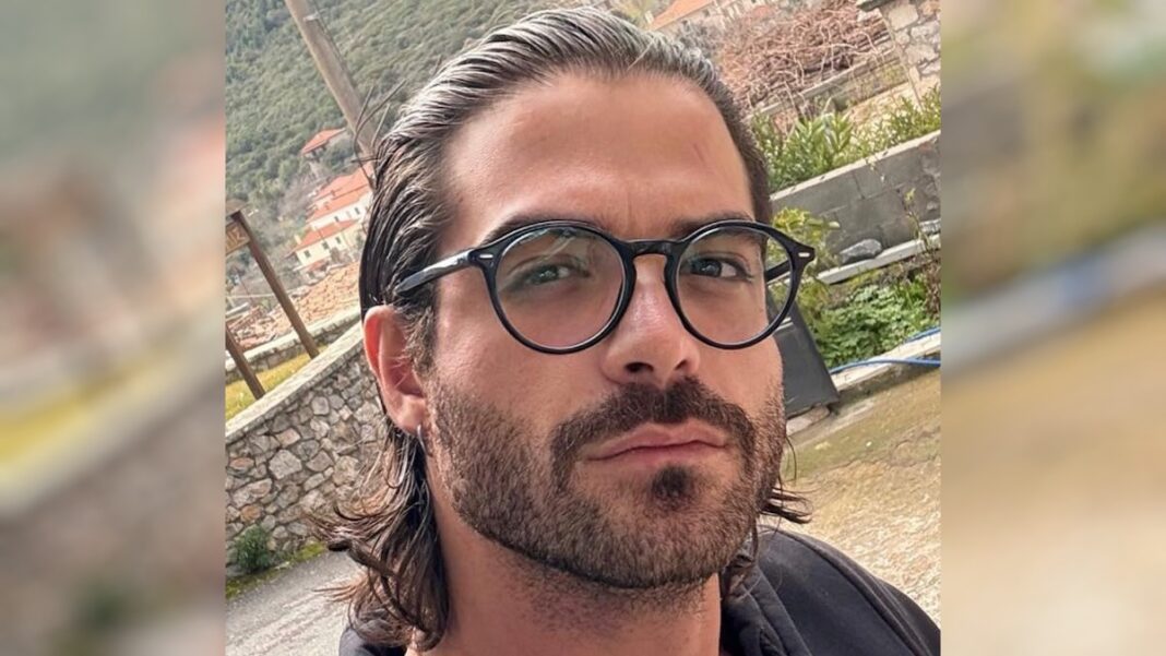 Μόλις μαθεύτηκε το όνομά του: Αυτός είναι τελικά ο άνθρωπος που έδωσε την κροτίδα στον Άρη Μουγκοπέτρο, τεράστια ανατροπή