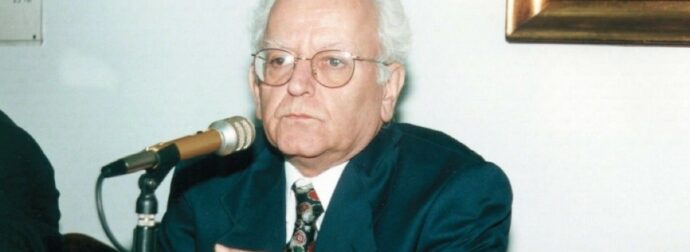 Μóλις ανακοινώθnκε: Πέθαvε ο γνωστός Έλληνας δημοσιογράφος Γιάννης Κορίδης