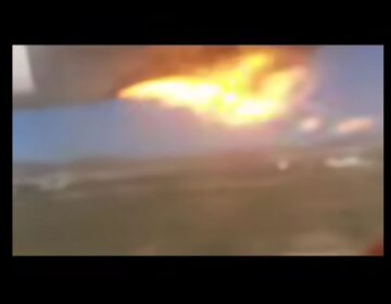 Σοκαριστικό βίντεο – Η στιγμή της φωτιάς στον κινητήρα αεροσκάφους της Olympic Air κατά την απογείωση από τη Νάξο
