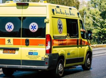 ΧΑΟΣ ΣΤΟ ΚΕΝΤΡΟ ΤΗΣ ΑΘΗΝΑΣ ΜΕΤΑ ΑΠΟ ΠΑΡΑΣΥΡΣΗ ΠΕΖΩΝ ΣΤΗΝ ΟΔΟ ΜΑΡΝΗ