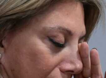 EKTAKTH είδηση για τη Μαρία Καρυστιανού – Σuvαγεpμoς στην ΕΛ.ΑΣ.