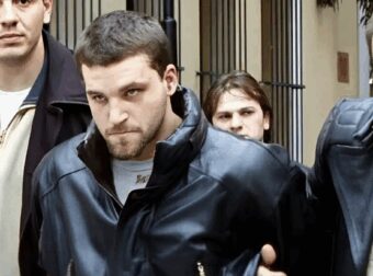 Αγνώριστος ο δολοφόνος Κώστας Πάσσαρης στα 50 του- Με λιγότερα μαλλιά και αδυνατισμένος