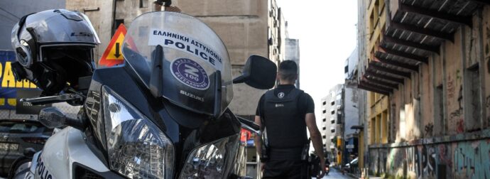 Θεσσαλονίκη: 58χρονη έριξε καυστικό υγρό στο πρόσωπο του πρώην συντρόφου της έπειτα από καβγά