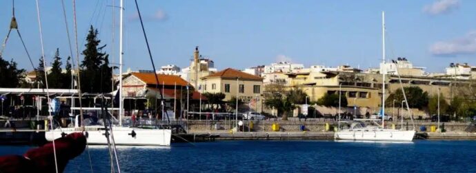 Λαύριο: Τούρκος βίασε γυναίκα σε παραλία – Το αποτύπωμα που τον πρόδωσε και συνελήφθη από την ΕΛ.ΑΣ.