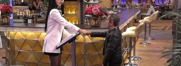 First Dates: Ο 69χρονος Γιώργος έψαχνε την αγάπη και η 53χρονη Μαίρη έπαθε σοκ όταν τον αντίκρισε