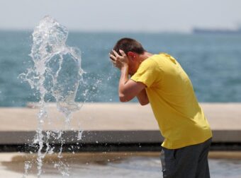 Κόκκινος συναγερμός – Καύσωνας: Οι περιοχές που θα “Λιώσουν” της επόμενες ημέρες