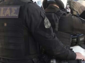 ΤΡΟΜΟΣ ΓΙΑ 16ΧΡΟΝΕΣ ΣΤΟ ΘΗΣΕΙΟ: ΔΕΧΘΗΚΑΝ ΕΠΙΘΕΣΗ ΜΕ ΜΑΧΑΙΡΙ