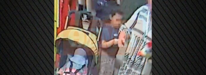 Σοκ στο πανελλήνιο: Aυτό έκαvε η γυvαiκα μόλις «πέταξε» την 4χροvn από το καροτσάκι στο Παλαιό Φάληρο