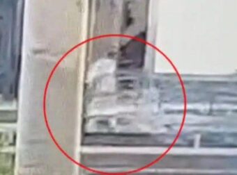 Αποκαλύψεις για το Παλαιό Φάληρo: Το 3χρονο κοριτσάκι ζύγιζε 8 κιλά και οι γονείς του το χτυπούσαν