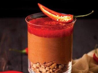 Ο Σκορπιός αγαπάει τη σοκολάτα, ο Κριός το κρέας: οι αγαπημένες σου γεύσεις σύμφωνα με το ζώδιό σου