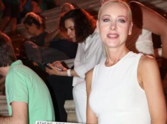 Φαίη Ξυλά: Ανέβασε επικίνδυνα τη θερμοκρασία στο Instagram με το κόκκινο μαγιό στην πισίνα