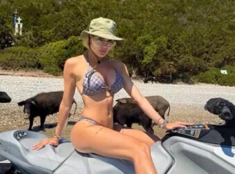 Αλεξανδρα Παναγιώταρου: Έκανε βόλτα με jet ski και ζάλισε ακόμη και τα αγριογούρουνα