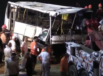 ΤΡΑΓΩΔΙΑ ΣΤΗΝ ΑΛΓΕΡΙΑ: Λεωφορείο έπεσε σε ποτάμι – Τουλάχιστον 18 νεκροί