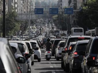 Τσουχτερά πρόστιμα σε 450.000 ιδιοκτήτες αυτοκινήτων – Ποιοι θα βάλουν το χέρι στην τσέπη