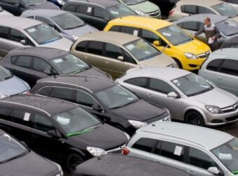 Αυτοκίνητο: Φαλίρισε πασίγνωστη εταιρεία – Όλα τα οχήματα… 2.500 εupώ