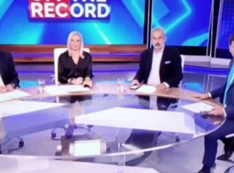 Έτρεμαν οι κάμερες, ταρακουνιόταν το στούντιο: Η στιγμή που ο ισχυρός σεισμός καταγράφηκε ζωντανά στον αέρα της ΕΡΤ