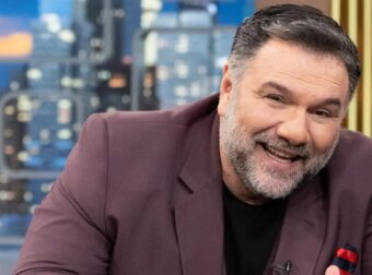 Γρηγόρης Αρναούτογλου: Η ομάδα του ετοιμάζει κάτι μοναδικό για τη φετινή εκπομπή