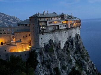 Τραγωδία στο Άγιον Όρος: Βρέθηκε Nεκρός άνδρας από το Λιμενικό