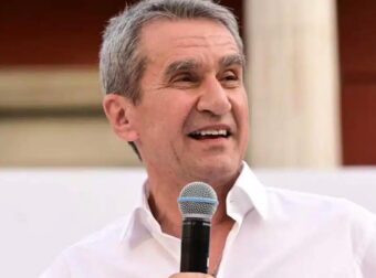 ΑΝΔΡΕΑΣ ΛΟΒΕΡΔΟΣ: ΜΕΤΑΓΡΑΦΗ ΣΕ ΝΕΟ ΚΟΜΜΑ ΓΙΑ ΤΟΝ ΣΥΝΤΑΓΜΑΤΟΛΟΓΟ