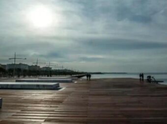 Θρίλερ στη Θεσσαλονίκη με τα δύο πτώματα στον Θερμαϊκό – Ταυτοποιήθηκε η μία σόρος