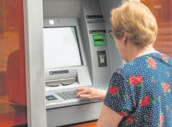 ΑΝΑΤΡΟΠΗ ΤΕΛΕΥΤΑΙΑΣ ΣΤΙΓΜΗΣ ΜΕ ΤΙΣ ΣΥΝΤΑΞΕΙΣ ΟΚΤΩΒΡΙΟΥ 2025: ΤΟΤΕ ΠΛΗΡΩΝΟΝΤΑΙ ΤΕΛΙΚΑ – ΑΛΛΑΖΕΙ Η ΗΜΕΡΑ