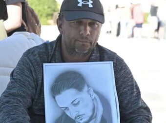 ΠΑΝΟΣ ΡΟΥΤΣΙ – ΑΝΑΒΛΗΘΗΚΕ Η ΕΚΤΑΦΗ ΤΟΥ ΓΙΟΥ ΤΟΥ