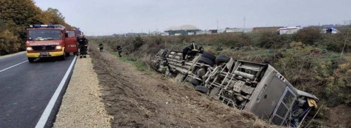 Σερβία: Πολλοί νεκροί, δεκάδες τραυματίες σε Φpικτό Tpοχαίο με Λεωφορείο