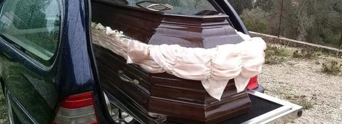 Η Κηδεία μετατράπηκε σε Μακελειό: 4 νεκροί και 10άδες τραυματίες, θρήνος στη χώρα