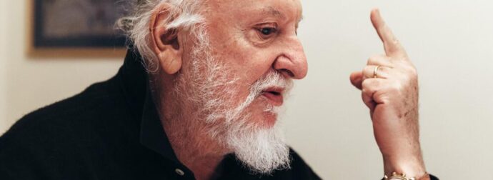 Πέθανε ο Διονύσης Σαββόπουλος: Από τη Νομική της Θεσσαλονίκης στην κορυφή του ελληνικού πενταγράμμου