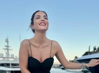 Βάσω Λασκαράκη: Μας δείχνει την κόρη της, Εύα Τσιμιτσέλη ντυμένη στα μαύρα να κάνει βόλτες στο Παρίσι