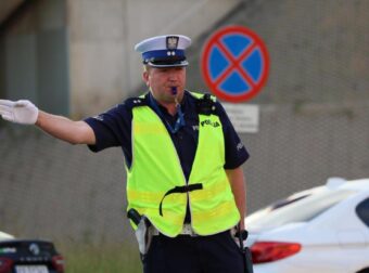 Ετοιμάζεται νέο μέτρο στην Ευρώπή  – Θα τιμωρείται η κίνηση στην αριστερή λωρίδα με ένα άτομο στο αυτοκίνητο