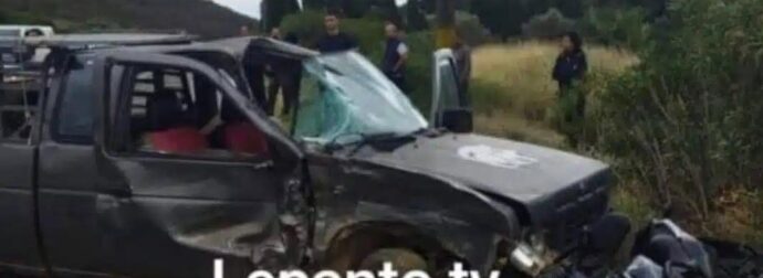 Τροχαίο-σοκ στη Φωκίδα: Δύο μηχανές συγκρούστηκαν με αγροτικό – Νεκρός ένας 21χρονος, δύο τραυματίες