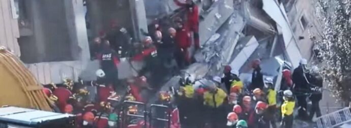 Τουρκία: Έκλαιγαν μέχρι οι αστυνομικοί – Νεκρά δύο αδελφάκια 12 και 14 χρονών