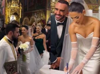 Στέλλα Πάσσαρη: Παντρεύτηκε τον εκλεκτό της καρδιάς της με κουμπάρα την Τούνη – Φωτογραφίες και βίντεο