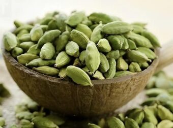 ΚΑΡΔΑΜΟ: Το ισχυρό μπαχαρικό που ρυθμίζει φυσικά το σάκχαρο, τα τριγλυκερίδια και τη χοληστερόλη