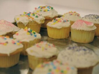 Εορτολόγιο: Ποιοι γιορτάζουν σήμερα 3 Νοεμβρίου