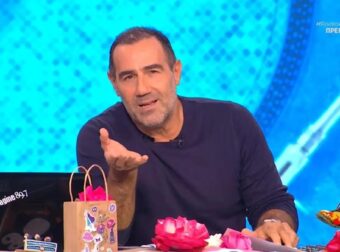 Ο Αντώνης Κανάκης είπε όσα δεν τολμά κανείς μέσα σε 1 λεπτό και αποθεώνεται στην πρεμιέρα των Ράδιο Αρβύλα