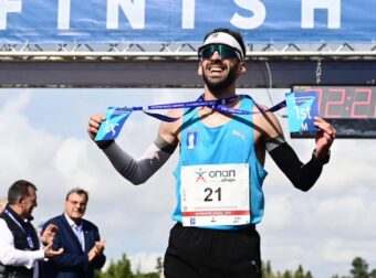 42ος Αυθεντικός Μαραθώνιος: Νικητής ο Παναγιώτης Καραΐσκος – O απίθανος χρόνος που έκανε