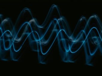 Το μυστήριο του «Hum»: Ο ανεξήγητος ήχος που ακούει μόνο το 2-4% του πληθυσμού (vid)