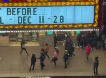 Τρόμος στο Σικάγο: Πυροβολισμοί στην τελετή φωταγώγησης του χριστουγεννιάτικου δέντρου – Σκοτώθηκε 14χρονος (βίντεο)