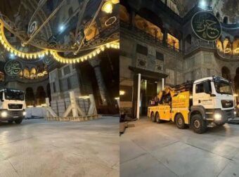 Κωνσταντινούπολη – Έβαλαν μέσα στην Αγία Σοφία φορτηγά και γερανούς