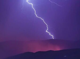 Σε κατάσταση κόκκινου συναγερμού αυτές οι τέσσερις περιοχές λόγω κακοκαιρίας «Αντέλ»