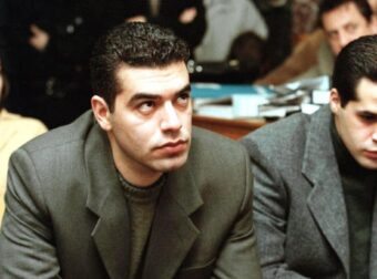 Ασημάκης Κατσούλας: Σκυθρωπός και με γκρίζα μαλλιά – Δείτε πώς είναι σήμερα ο σατανιστής της Παλλήνης