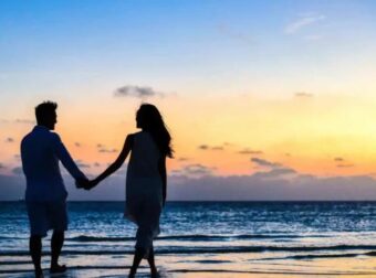 Αν ένας άνδρας χρησιμοποιεί αυτές τις 9 φράσεις σε μια συνομιλία, είναι κρυφά εpωτευμένος μαζί σου