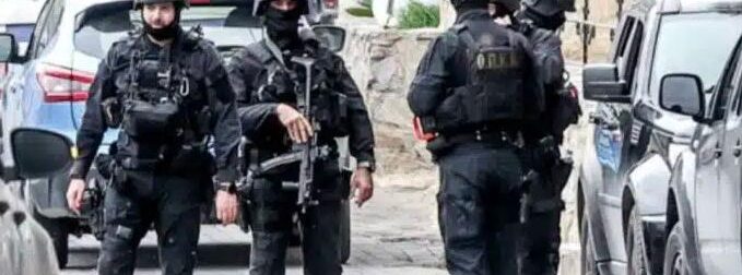 Άγριο περιστατικό βίας έρχεται στη δημοσιότητα από την Κρήτη, με θύμα έναν 70χρονο κτηνοτρόφο.